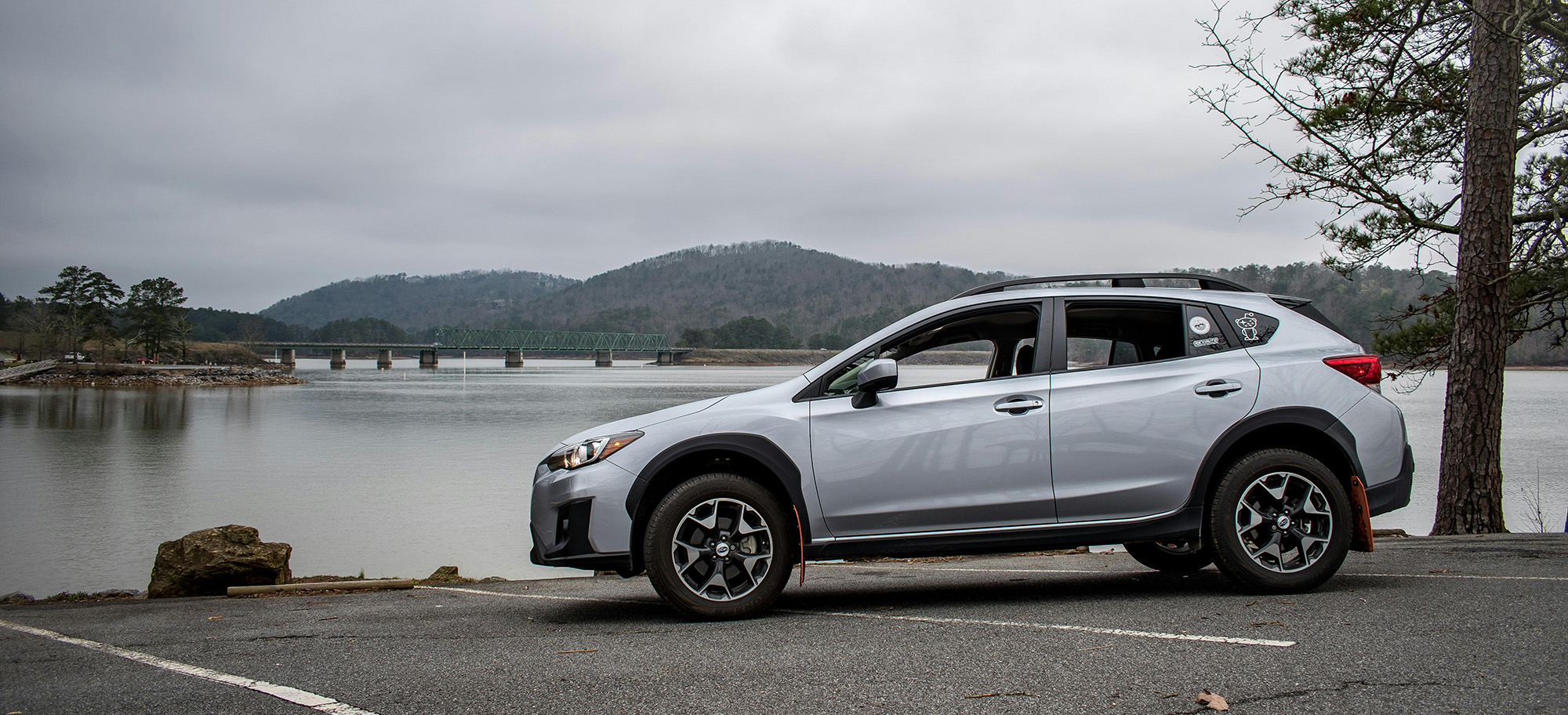 suv near water in alabama